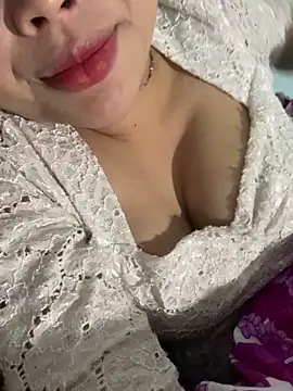 Emxinh123cute's cam snapshot