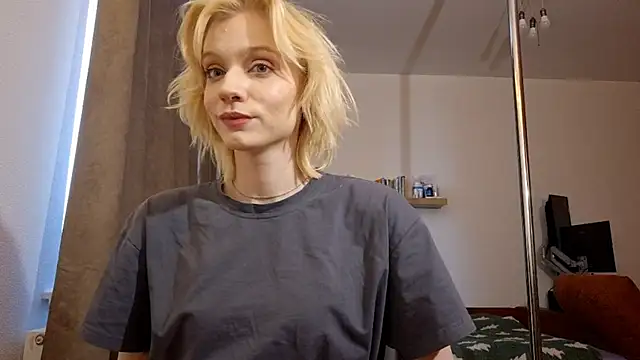 AuraNevera's cam snapshot