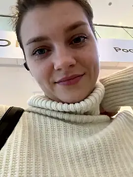 ValenciaShock live sex cam