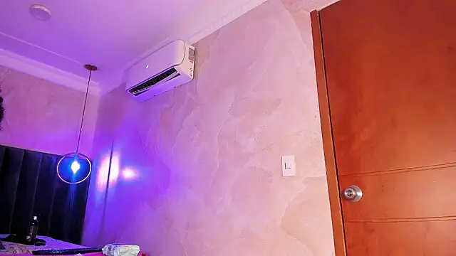 SheyLopez's cam snapshot