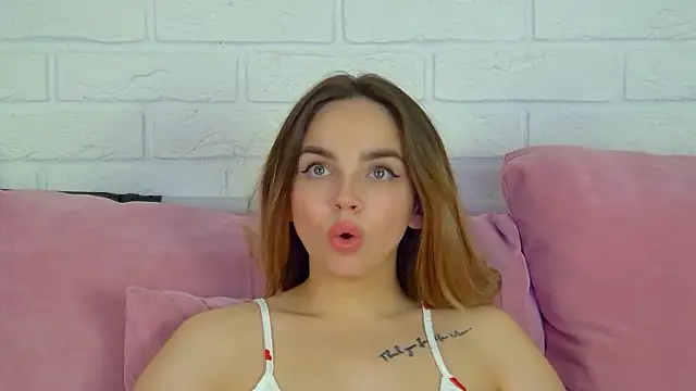 AnitaVenture's cam snapshot