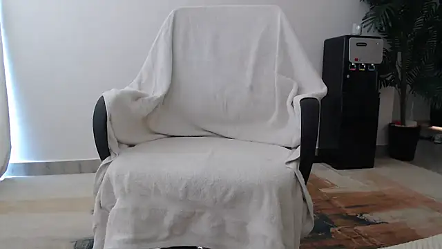 CurvyGlass's cam snapshot