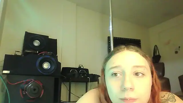 red-ember's cam snapshot