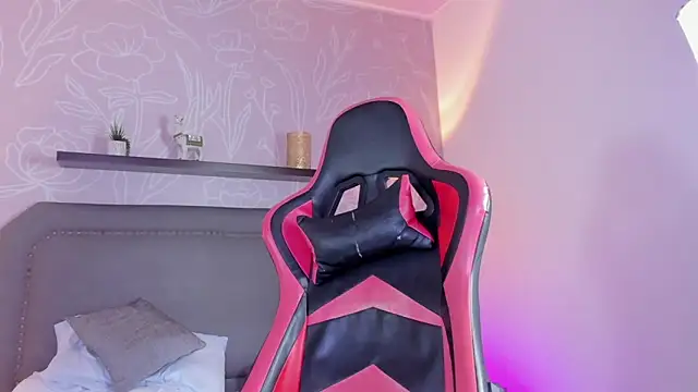 aurora_cass's cam snapshot