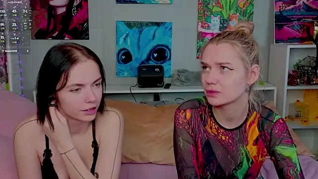 Viena_dias live sex cam