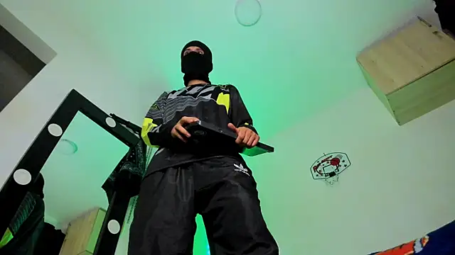 Samuel_Suarez live sex cam