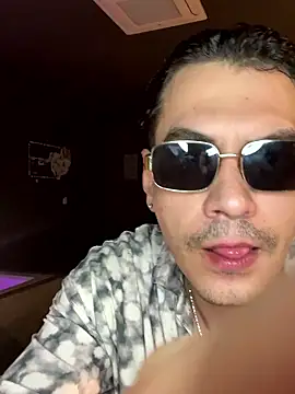 Cristian_blaze live sex cam