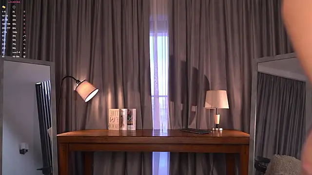 AudreyBarren live sex cam