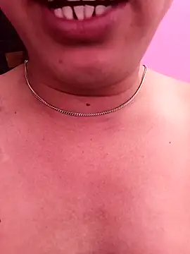 hornybarbara live sex cam