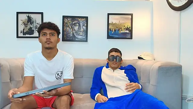 DIAMOND_BLACKS live sex cam