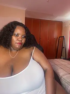 Michyboldy live sex cam