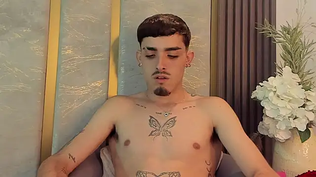 NikoStone_'s cam snapshot