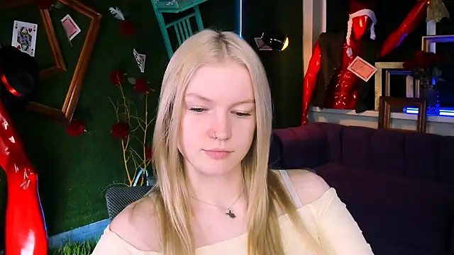 GraceGlamour's cam snapshot