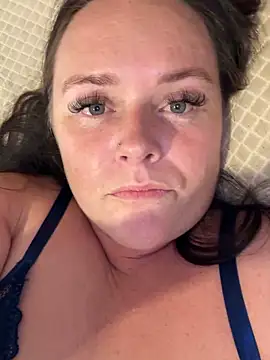 carinabro10 live sex cam