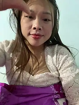 Emxinh123cute's cam snapshot