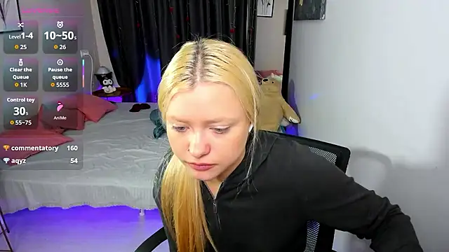 Millie_Vanillies's cam snapshot