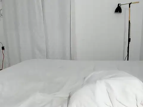 claimom_cbt's cam snapshot