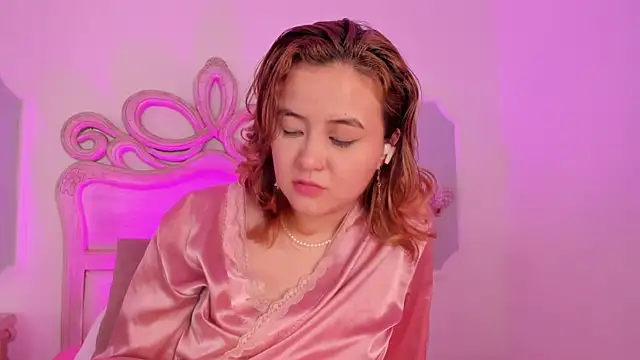 Sara__Williams's cam snapshot