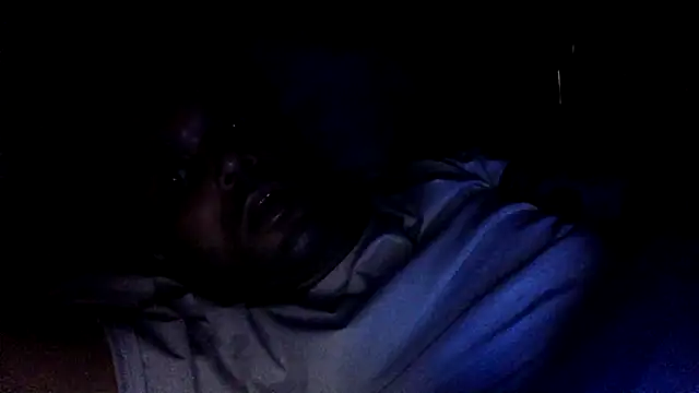 StuntingSpunMarine69's cam snapshot