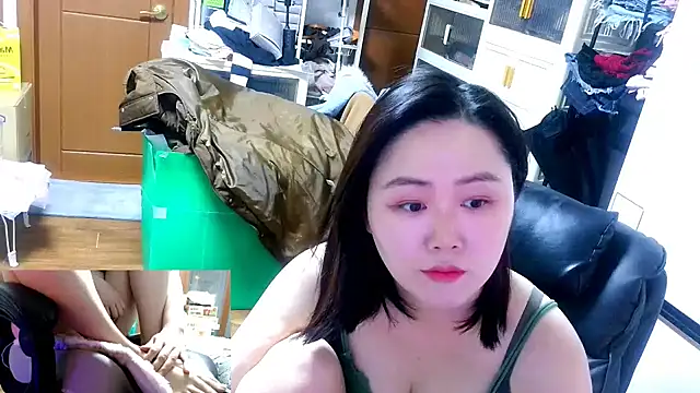 rami0428 live sex cam