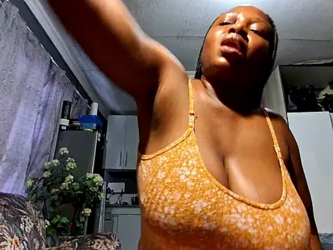 EbonyRose9's cam snapshot