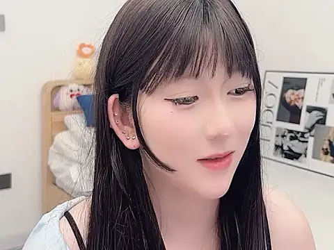 lnua-lnua's cam snapshot