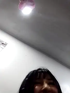 NiniSweet's cam snapshot