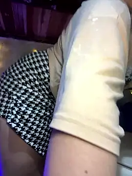 Sophia_Weest99's cam snapshot