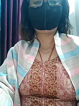 Aishwaryaa_69's cam snapshot