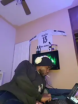 Suamyst_25's cam snapshot