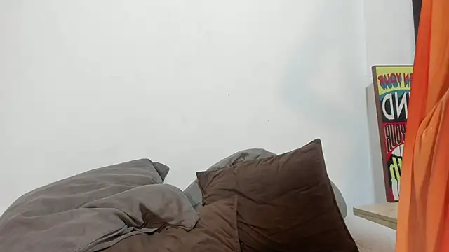 Kitty_W33d live sex cam