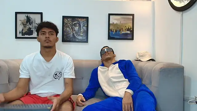 DIAMOND_BLACKS live sex cam