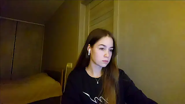 SherrylMaler's cam snapshot