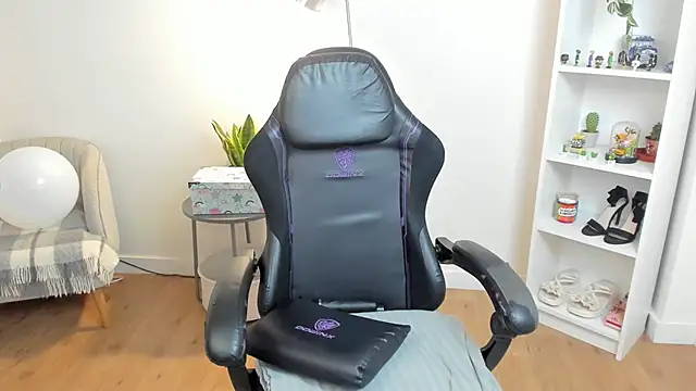 _BellaEvans_'s cam snapshot