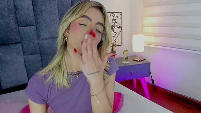 Violetta_Ficher's cam snapshot