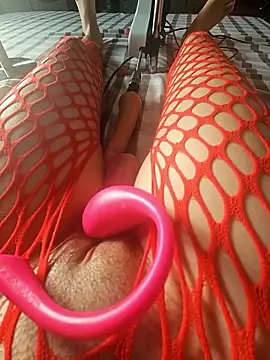 Virgin_Pussy_SquirtX live sex cam