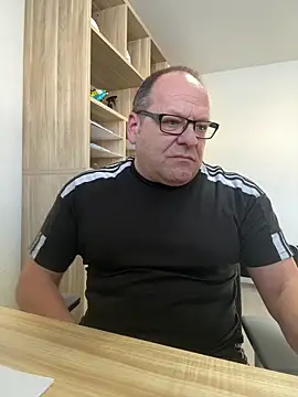 coupleLatinaLovers live sex cam