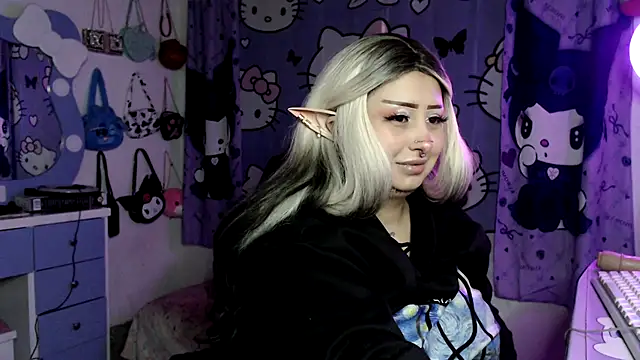 lussyevans24 live sex cam