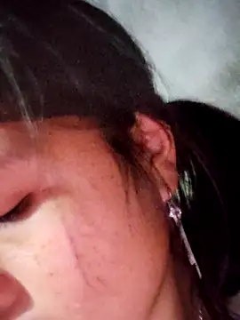 miumiu_sexy2x's cam snapshot