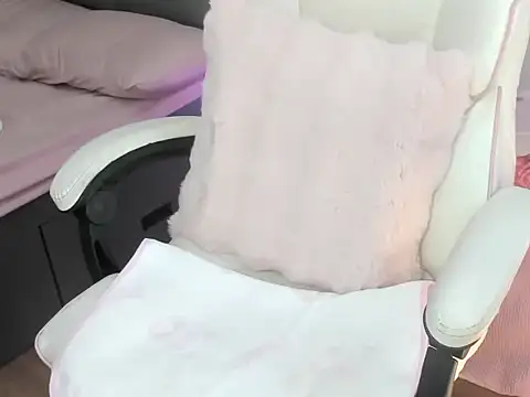 NewMoon2x's cam snapshot