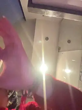 _g0thiccwitch_'s cam snapshot