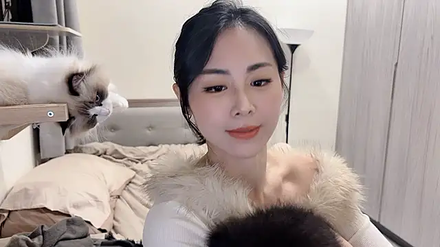 BabyOneDaily's cam snapshot