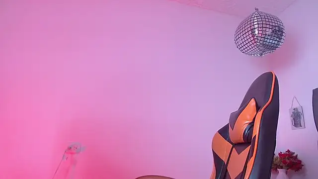 Catalina_Wish's cam snapshot