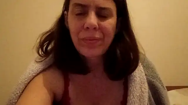 hotnathy69 live sex cam