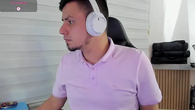 Rick_Adams's cam snapshot