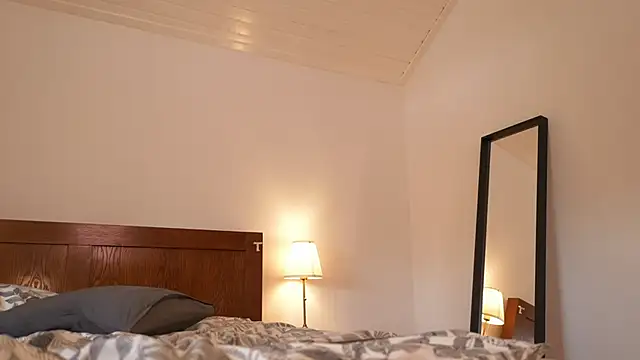 FazeyJ_'s cam snapshot