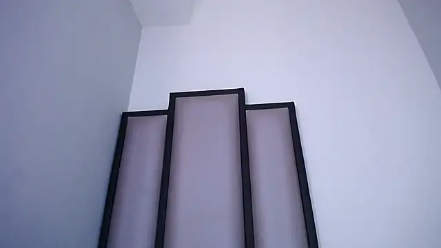 Lucy-23's cam snapshot