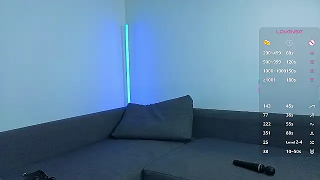 TiannaBorlace live sex cam