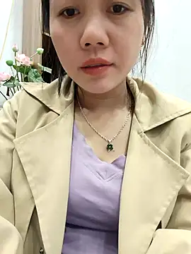 Ngocmai_lazdy live sex cam