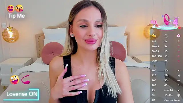 MissLoou live sex cam